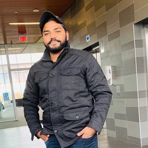 Meet your Posher, Thomas